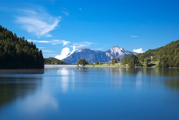 Panorama sul lago, a Balsa di Pinè.